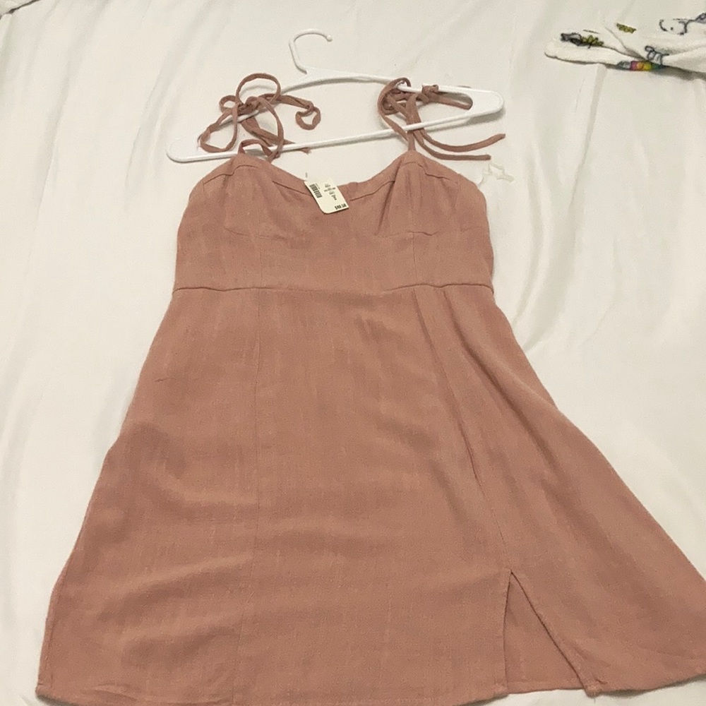 from areopostal , very cute and dainty